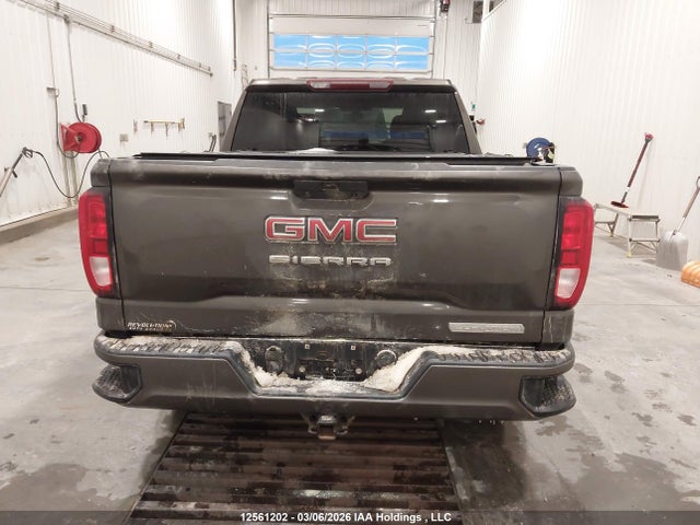 1GTU9CED3KZ260864 GMC Sierra 1500 Elevation