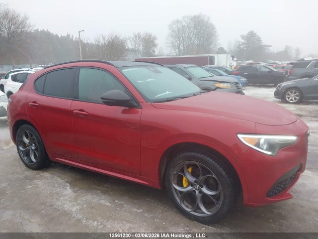 ZASPAKBN1L7C90414 Alfa Romeo Stelvio Ti Carbon Awd