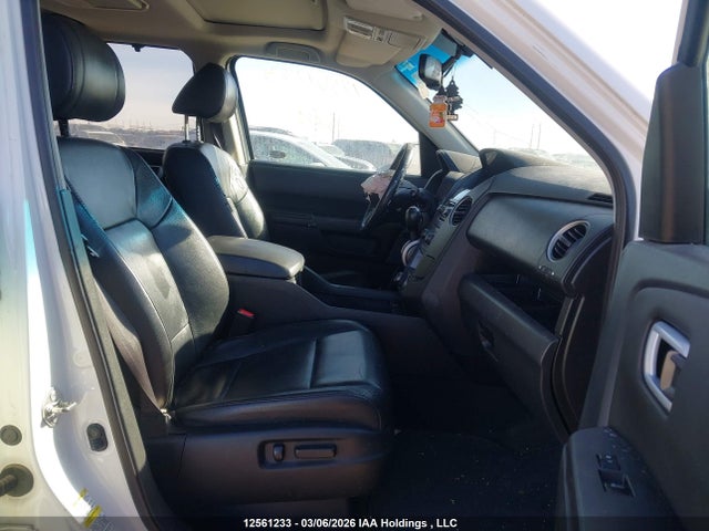 2015 Honda Pilot Touring მანქანა იყიდება აუქციონზე, vin: 5FNYF4H93FB502748, აუქციონის ნომერი: 12561233