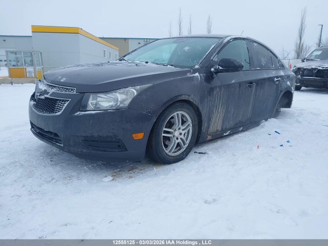 1G1PM5SH5E7133136 Chevrolet Cruze 2ls