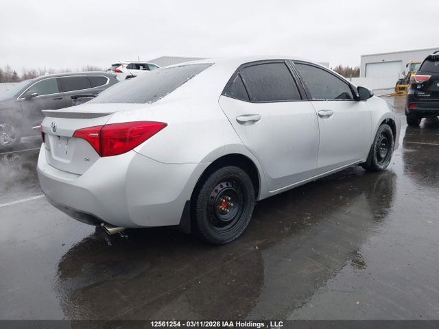 12561254 :رقم المزاد ، 2T1BURHE5JC093199 vin ، 2018 Toyota Corolla Se مزاد بيع