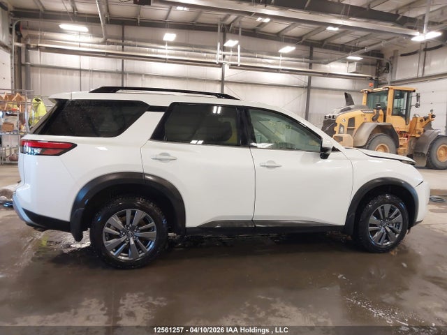 12561257 :رقم المزاد ، 5N1DR3BEXRC274010 vin ، 2024 Nissan Pathfinder Sv مزاد بيع