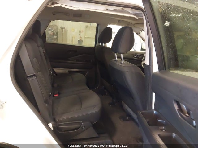 12561257 :رقم المزاد ، 5N1DR3BEXRC274010 vin ، 2024 Nissan Pathfinder Sv مزاد بيع
