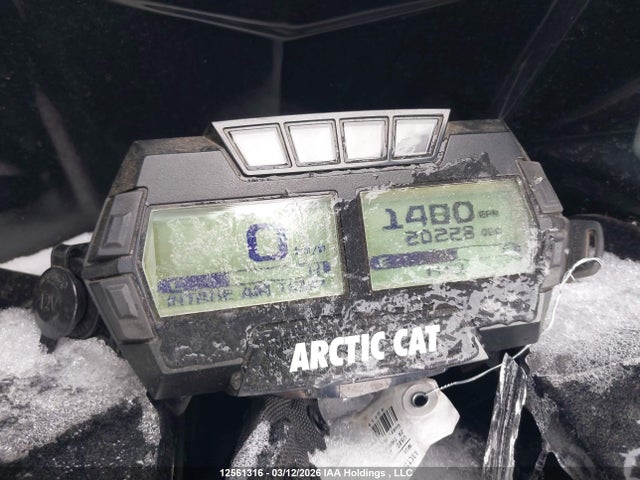4UF18SNW4JT103503 Arctic Cat Snowmobile