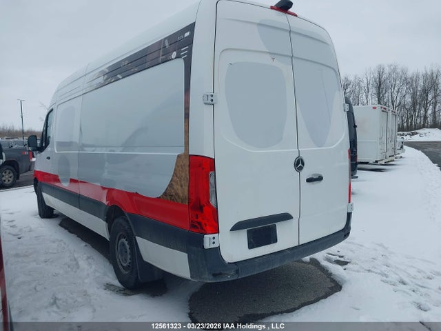 W1Y4KCHY1RP704568 Mercedes-Benz Sprinter 2500 High Roof 4-cyl Diesel