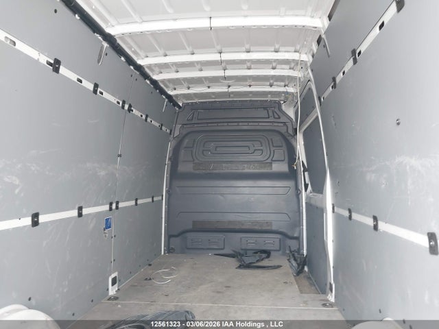 W1Y4KCHY1RP704568 Mercedes-Benz Sprinter 2500 High Roof 4-cyl Diesel