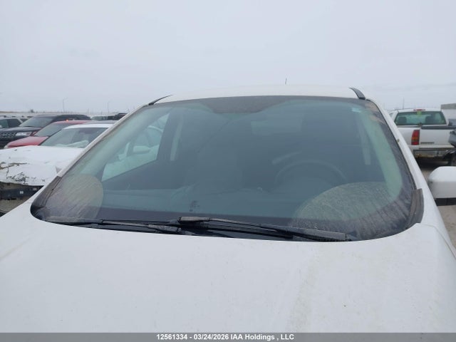 1FMCU9G99HUD80076 Ford ESCAPE SE