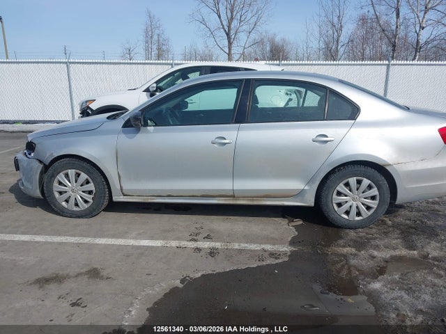 Aukcja sprzedaży 2013 Volkswagen Jetta 2.0l Trendline/2.0l Trendline+, vin: 3VW2K7AJ8DM354979, numer aukcji: 12561340