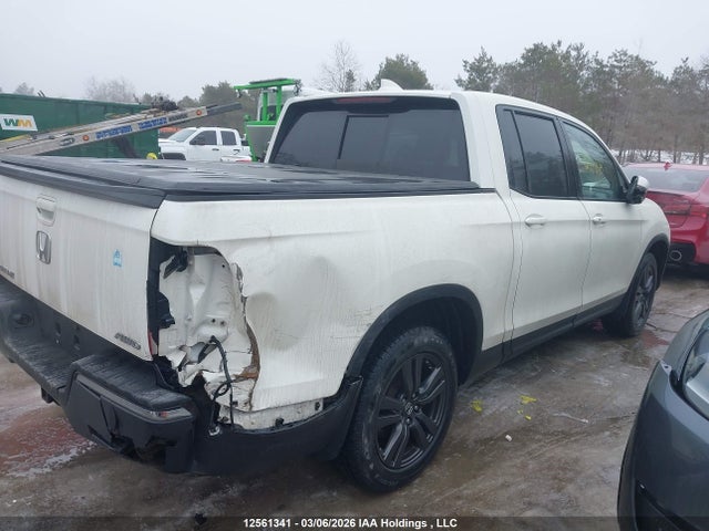 Honda Ridgeline Sport 2018 5FPYK3F1XJB502314 Image 13