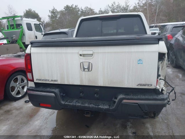 5FPYK3F1XJB502314 Honda Ridgeline Sport