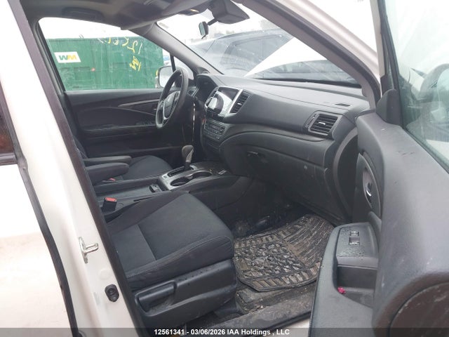 Honda Ridgeline Sport 2018 5FPYK3F1XJB502314 Image 5