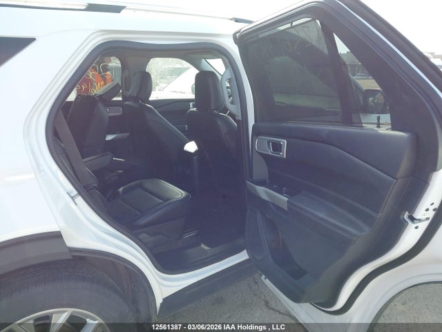 1FMSK8FH1NGB16199 Ford Explorer Limited
