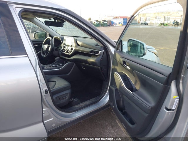 5TDGZRBH2MS534356 Toyota Highlander Xle