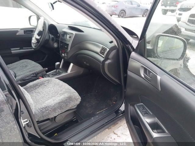 Продажа на аукционе авто 2013 Subaru Forester 2.5x, vin: JF2SHCBC0DH415712, номер лота: 12561409