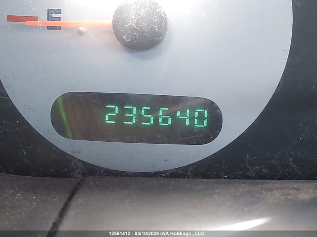 2003 Dodge Caravan Se მანქანა იყიდება აუქციონზე, vin: 1D4GP25R03B235815, აუქციონის ნომერი: 12561412
