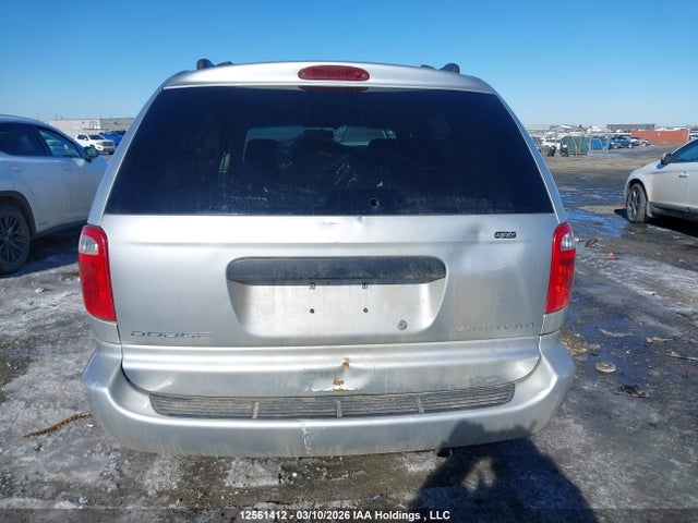 2003 Dodge Caravan Se მანქანა იყიდება აუქციონზე, vin: 1D4GP25R03B235815, აუქციონის ნომერი: 12561412