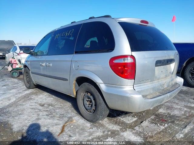 2003 Dodge Caravan Se მანქანა იყიდება აუქციონზე, vin: 1D4GP25R03B235815, აუქციონის ნომერი: 12561412