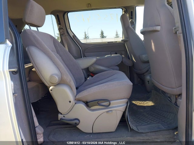 2003 Dodge Caravan Se მანქანა იყიდება აუქციონზე, vin: 1D4GP25R03B235815, აუქციონის ნომერი: 12561412