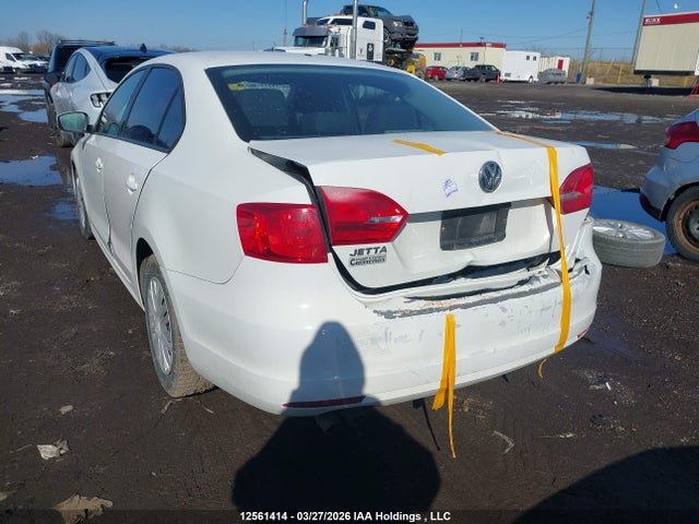 3VWDK7AJ7EM416009 Volkswagen Jetta