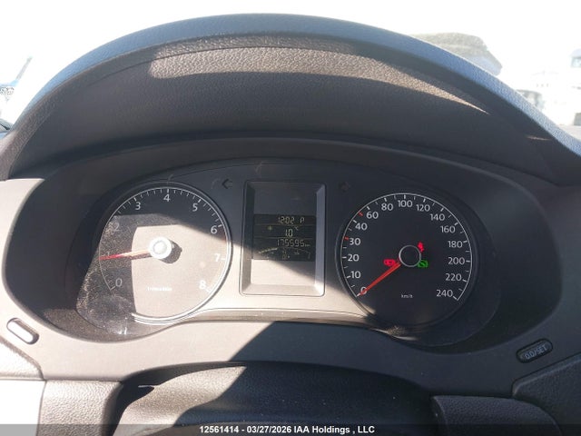 3VWDK7AJ7EM416009 Volkswagen Jetta