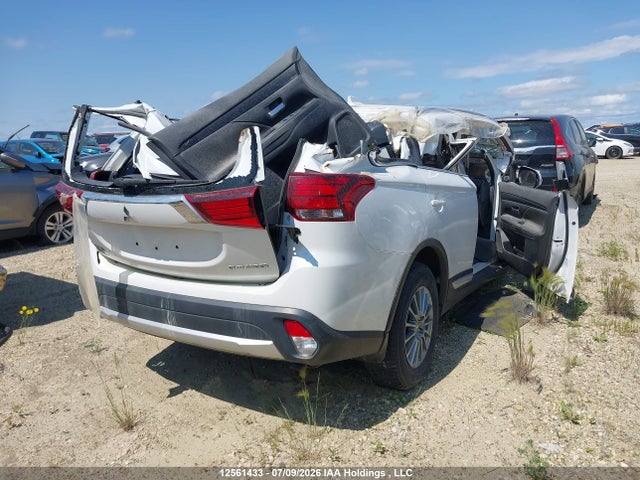 Продажа на аукционе авто 2018 Mitsubishi Outlander Gt, vin: JA4JZ4AX3JZ607255, номер лота: 12561433