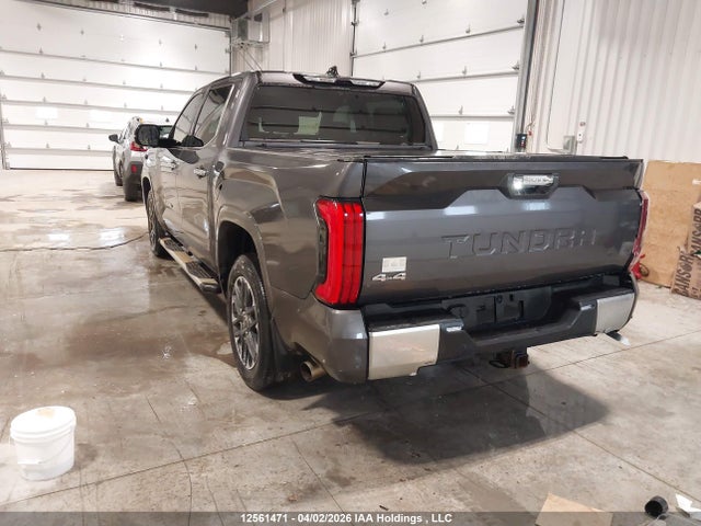 Продаж на аукціоні авто 2022 Toyota Tundra Crewmax Limited, vin: 5TFJA5DB0NX033587, номер лоту: 12561471