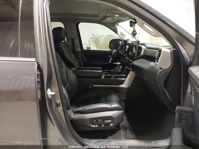 Продаж на аукціоні авто 2022 Toyota Tundra Crewmax Limited, vin: 5TFJA5DB0NX033587, номер лоту: 12561471