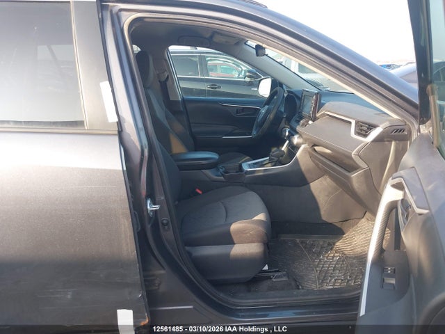 Продаж на аукціоні авто 2021 Toyota Rav4 Le, vin: 2T3B1RFV8MC180554, номер лоту: 12561485
