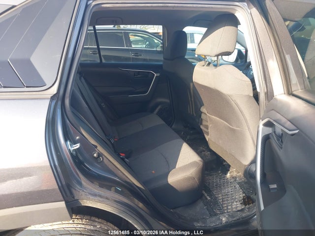 Продаж на аукціоні авто 2021 Toyota Rav4 Le, vin: 2T3B1RFV8MC180554, номер лоту: 12561485