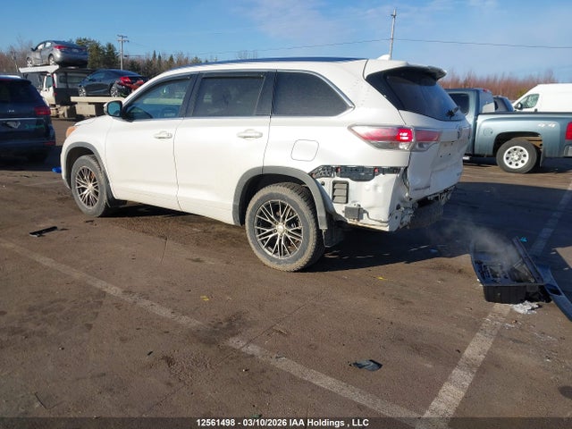 2016 Toyota Highlander Limited მანქანა იყიდება აუქციონზე, vin: 5TDDKRFH1GS334381, აუქციონის ნომერი: 12561498