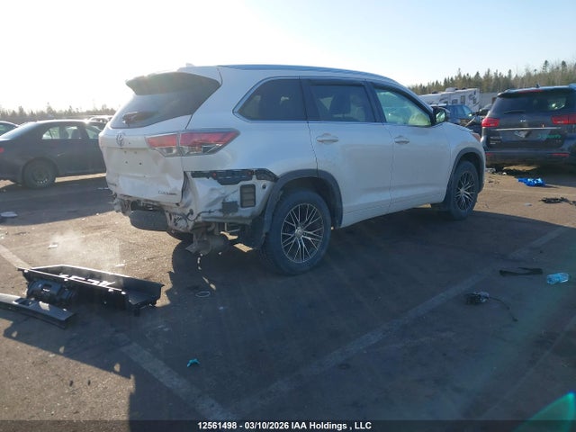 2016 Toyota Highlander Limited მანქანა იყიდება აუქციონზე, vin: 5TDDKRFH1GS334381, აუქციონის ნომერი: 12561498