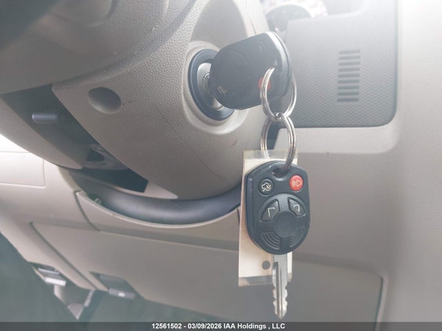 2011 Mazda Tribute Gx I4 მანქანა იყიდება აუქციონზე, vin: 4F2CY0C75BKM03252, აუქციონის ნომერი: 12561502