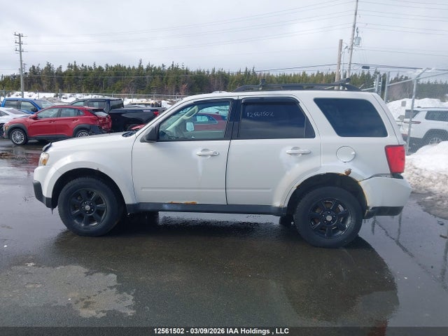 2011 Mazda Tribute Gx I4 მანქანა იყიდება აუქციონზე, vin: 4F2CY0C75BKM03252, აუქციონის ნომერი: 12561502