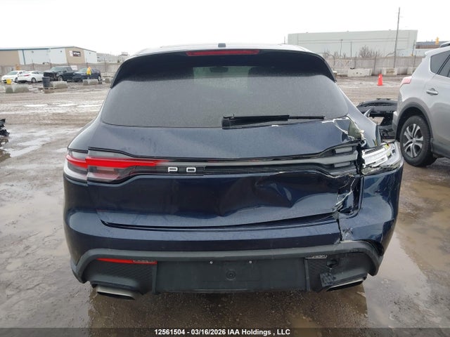 Porsche Macan 2022 WP1AA2A5XNLB02286 Image 16