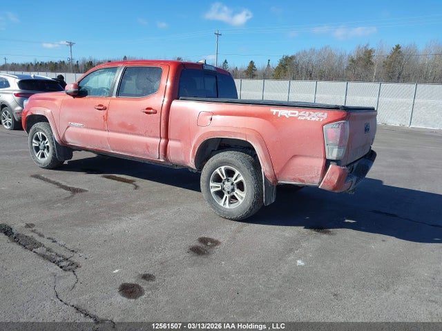 5TFDZ5BN5JX035123 Toyota Tacoma Sr5