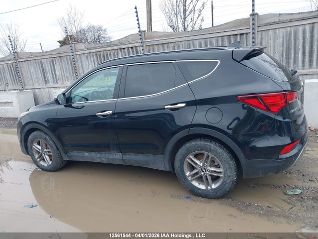 5XYZUDLB2HG472559 Hyundai Santa Fe Sport 2.4 Se