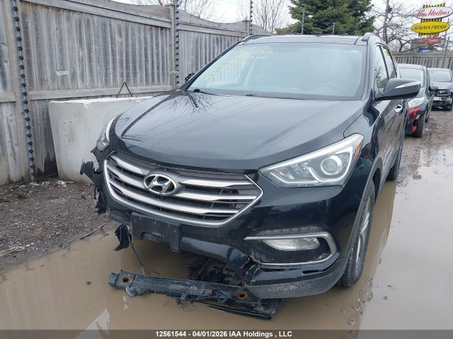 5XYZUDLB2HG472559 Hyundai Santa Fe Sport 2.4 Se