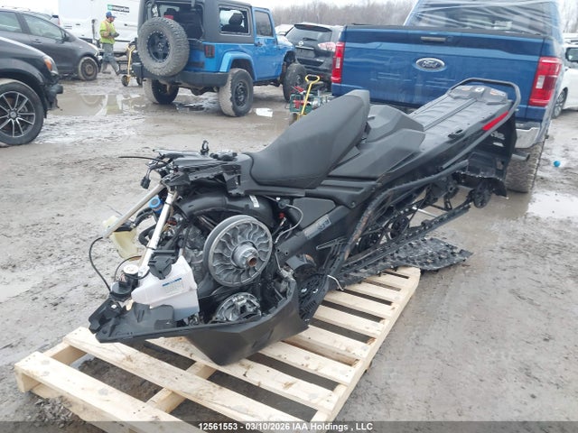 Skidoo Backcountry 850 2024 2BPSUGRB3RV000207 Image 2