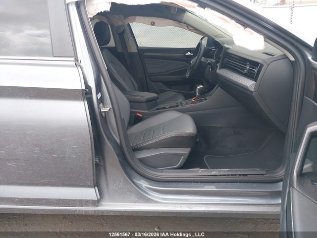3VWGX7BUXSM024001 Volkswagen Jetta