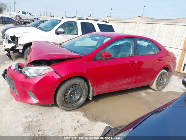 12561574 :رقم المزاد ، 2T1BURHE0FC352849 vin ، 2015 Toyota Corolla Le مزاد بيع