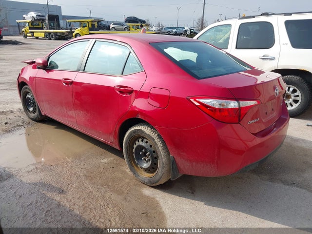 12561574 :رقم المزاد ، 2T1BURHE0FC352849 vin ، 2015 Toyota Corolla Le مزاد بيع