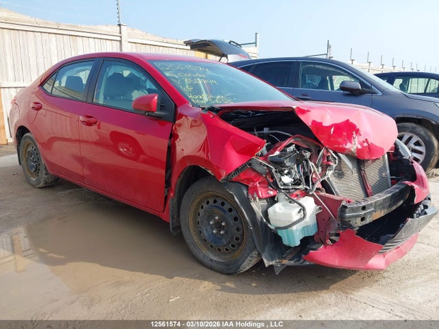 12561574 :رقم المزاد ، 2T1BURHE0FC352849 vin ، 2015 Toyota Corolla Le مزاد بيع