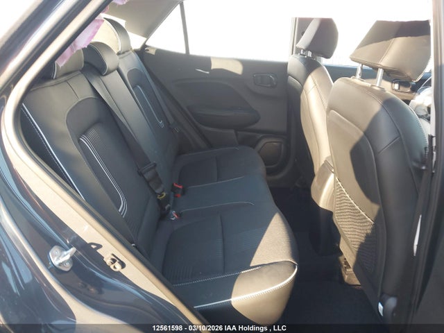 2025 Hyundai Venue Ultimate W/black Interior (ivt) მანქანა იყიდება აუქციონზე, vin: KMHRC8A36SU360211, აუქციონის ნომერი: 12561598