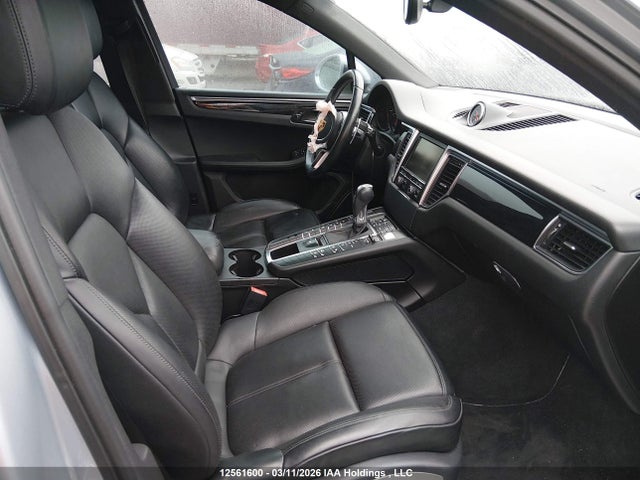 WP1AB2A58FLB53378 Porsche MACAN S