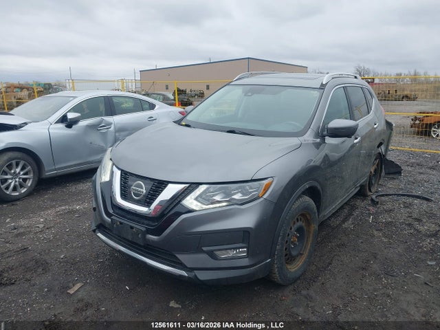 5N1AT2MVXHC740562 Nissan Rogue S/sl Platinum/sv