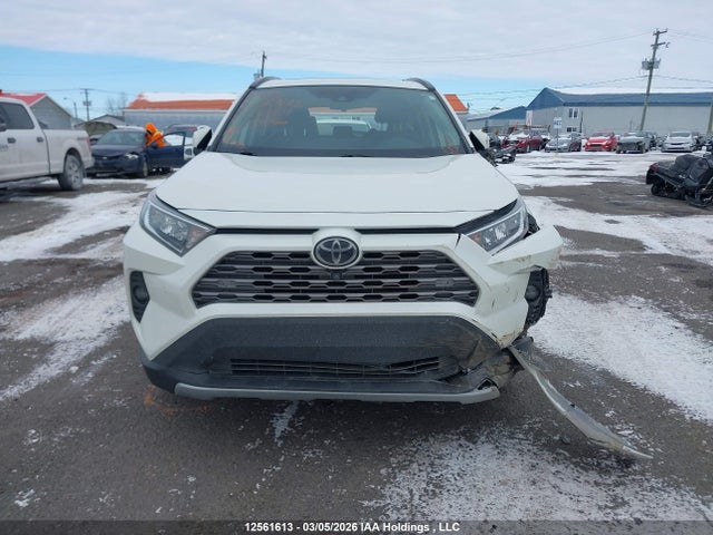 12561613 :رقم المزاد ، 2T3D1RFVXMW159700 vin ، 2021 Toyota Rav4 Limited مزاد بيع