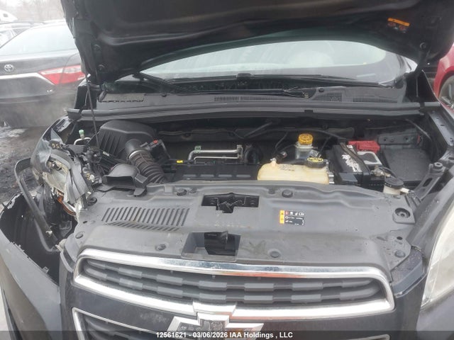 3GNCJRSBXFL141755 Chevrolet TRAX 1LT