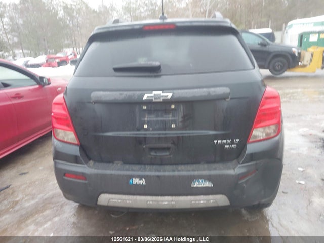 3GNCJRSBXFL141755 Chevrolet TRAX 1LT