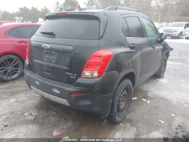 3GNCJRSBXFL141755 Chevrolet TRAX 1LT