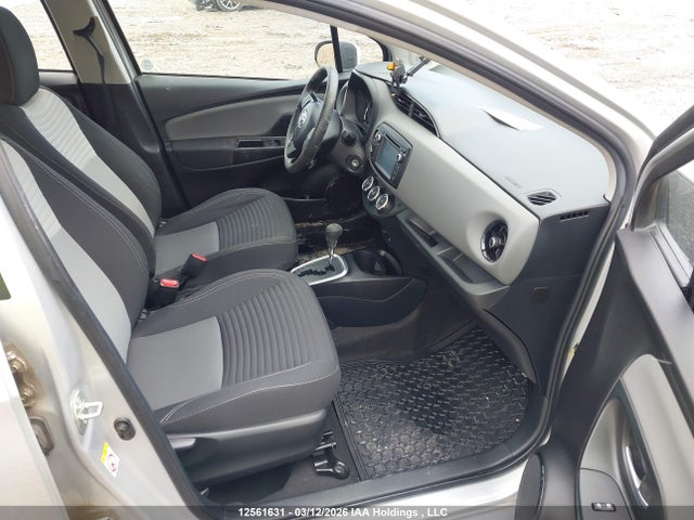 12561631 :رقم المزاد ، VNKKTUD34JA089960 vin ، 2018 Toyota Yaris L/le/se مزاد بيع